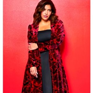 Torrid Betsey Johnson Floral Velvet Coat, NWT, Size 3X